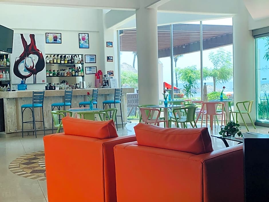 Hotel Playa Caracol