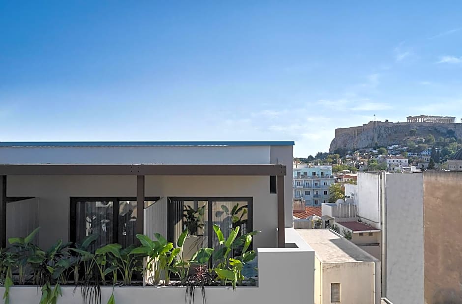 Nur Edge Aparthotel - Acropolis Skyline