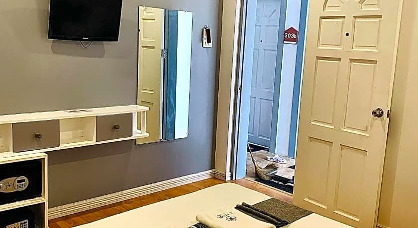 C Hotel Managed by H Hospitality Group 