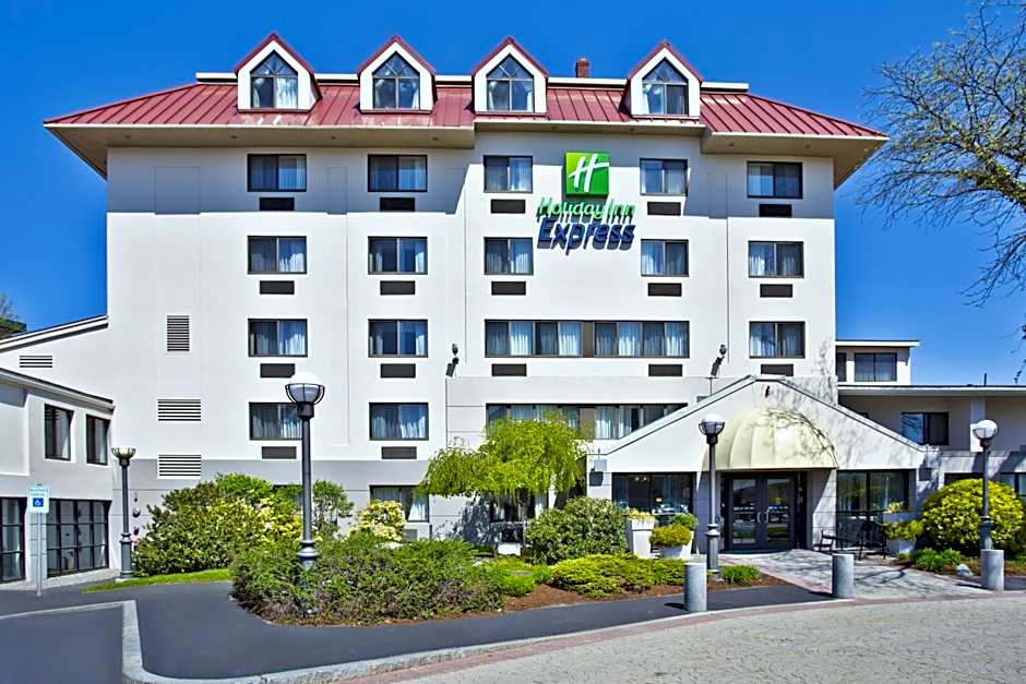 Holiday Inn Express Boston-Waltham By IHG