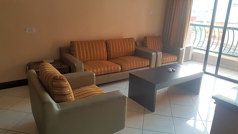 Homestay Marina Court Resort