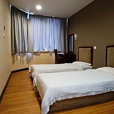 Economy Twin Room