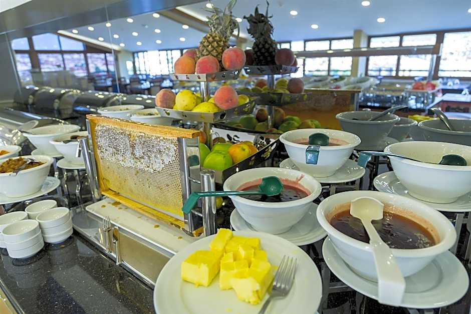 Grand Itimat Hotel