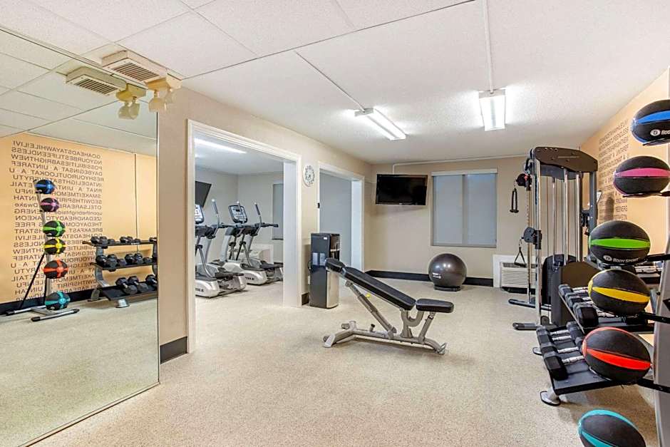 La Quinta Inn & Suites by Wyndham Indianapolis South