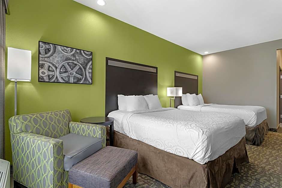 Best Western Plus Bay City Inn & Suites