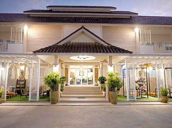 Chiangkham Grand Villa
