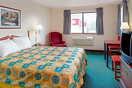 1 Queen Bed Non-Smoking