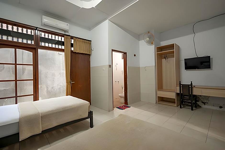 RedDoorz @ Hotel Dewata Indah Denpasar