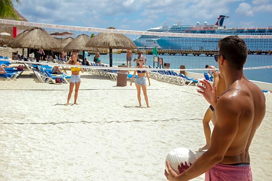 El Cid La Ceiba Beach Hotel