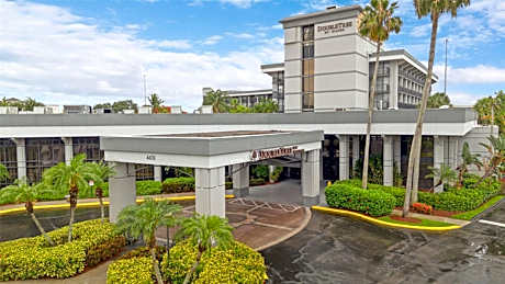 DoubleTree Hilton Hotel Exec Meeting Center Palm Beach Gardens