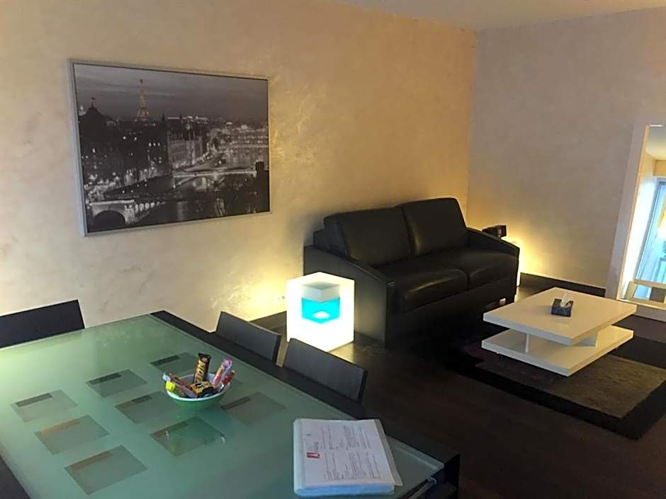 Short Stay Paris Apartments