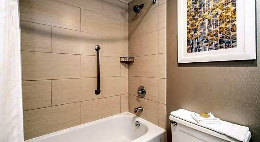 DoubleTree By Hilton Hotel Denver North