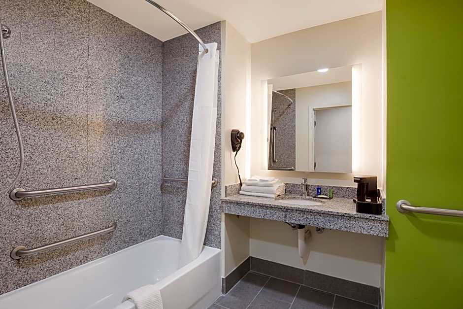 Sleep Inn & Suites North Mobile Saraland