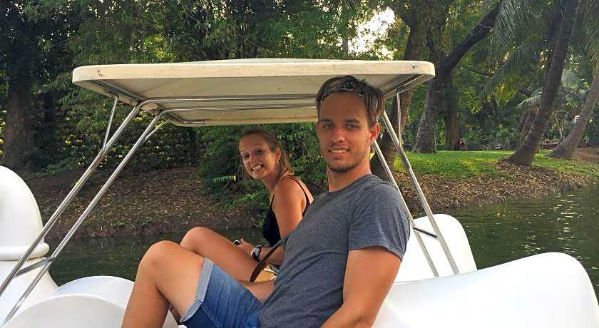 Glur Central Pratunam