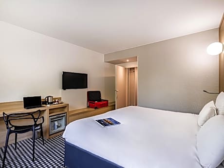 Classic Room with 1 Double Bed and 1 Sofa Bed with Spa Access