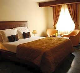 Amrutha Castle Hotel