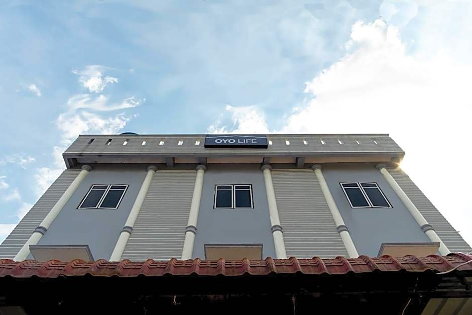 OYO Life 1839 Samantha Kost