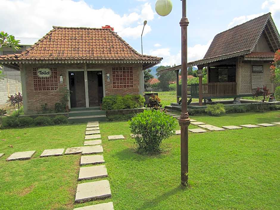 Balkondes Bumiharjo Kampung Dolanan