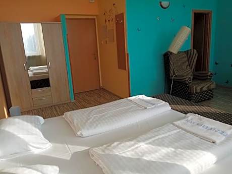 Double Room with Shower