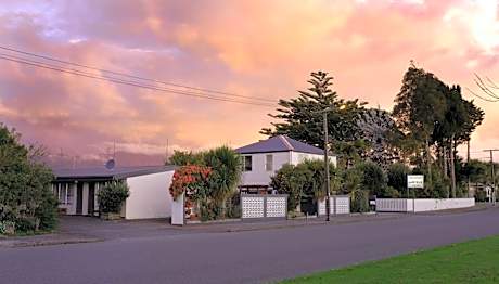 Westport Motels