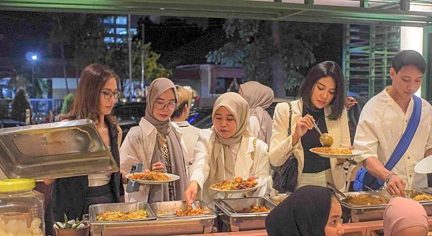 The WIN Hotel Surabaya