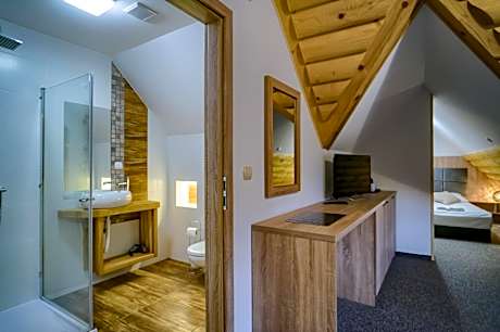 Standard Family Room