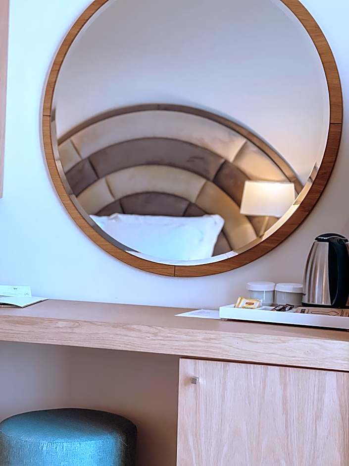 My Way Hotel & Events