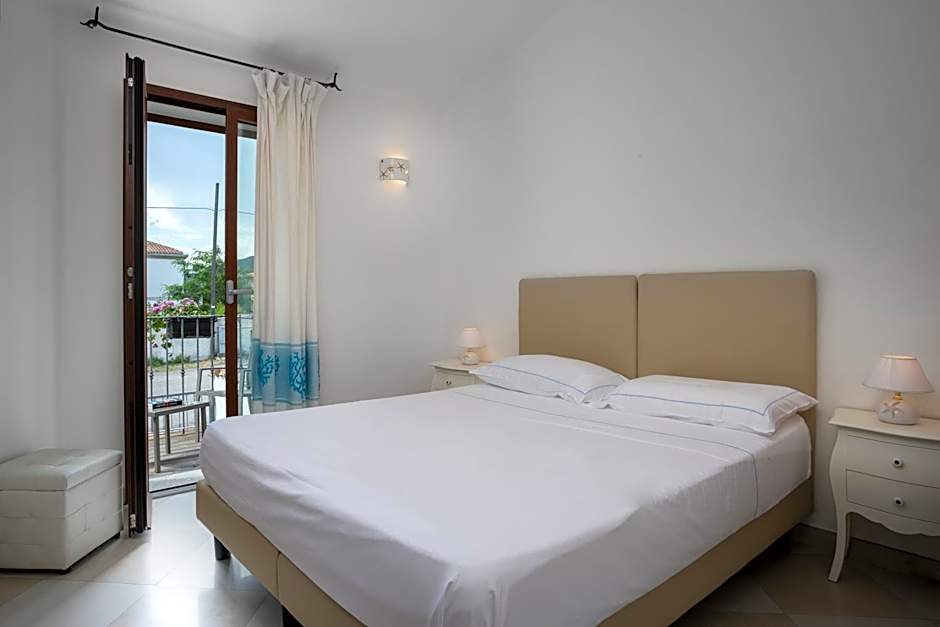 The Square Depandance