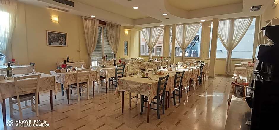 Hotel Rugantino