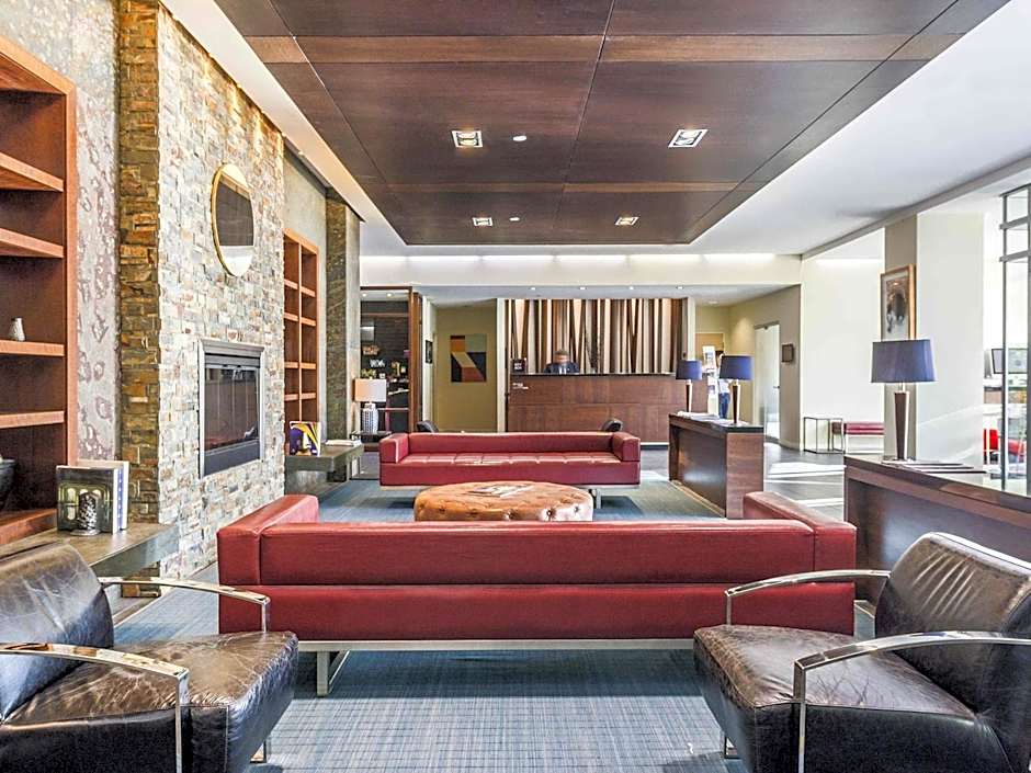 Novotel Montreal Aeroport