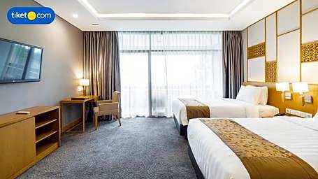 Patra Semarang Hotel & Convention
