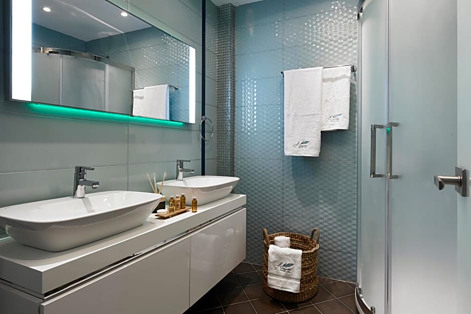 Almyriki Beach Villa