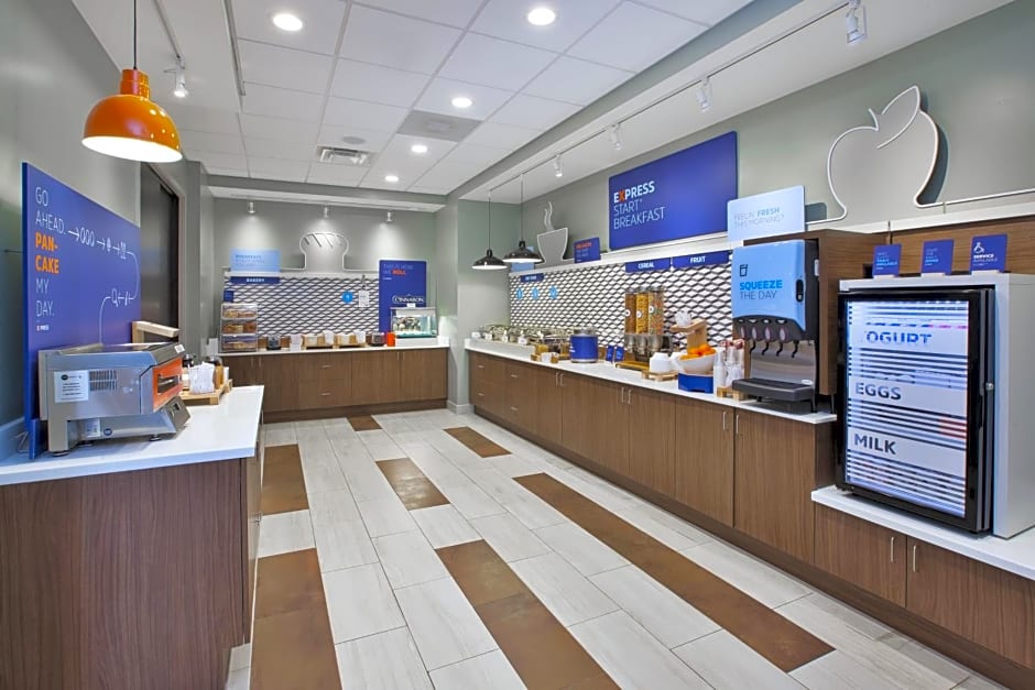 Holiday Inn Express Auburn Hills South By IHG
