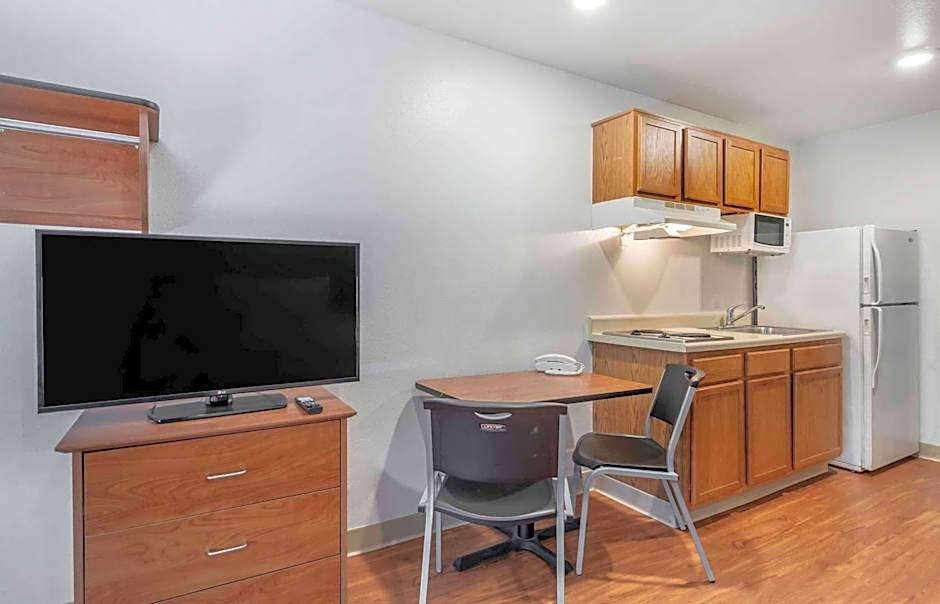 Extended Stay America Select Suites - Laredo