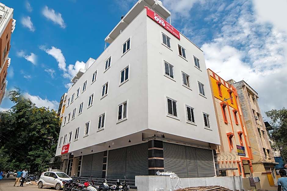 Hotel White Ridge by OYO Rooms