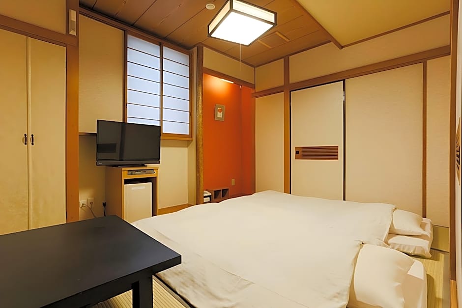 Ueno First City Hotel