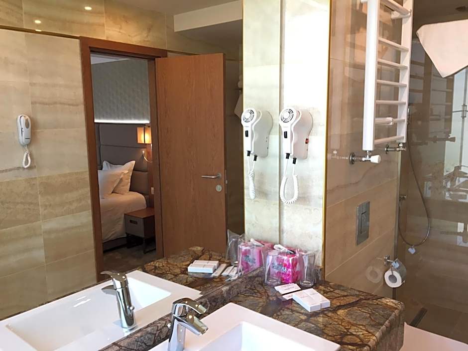 Hotel Golden Tulip Varna