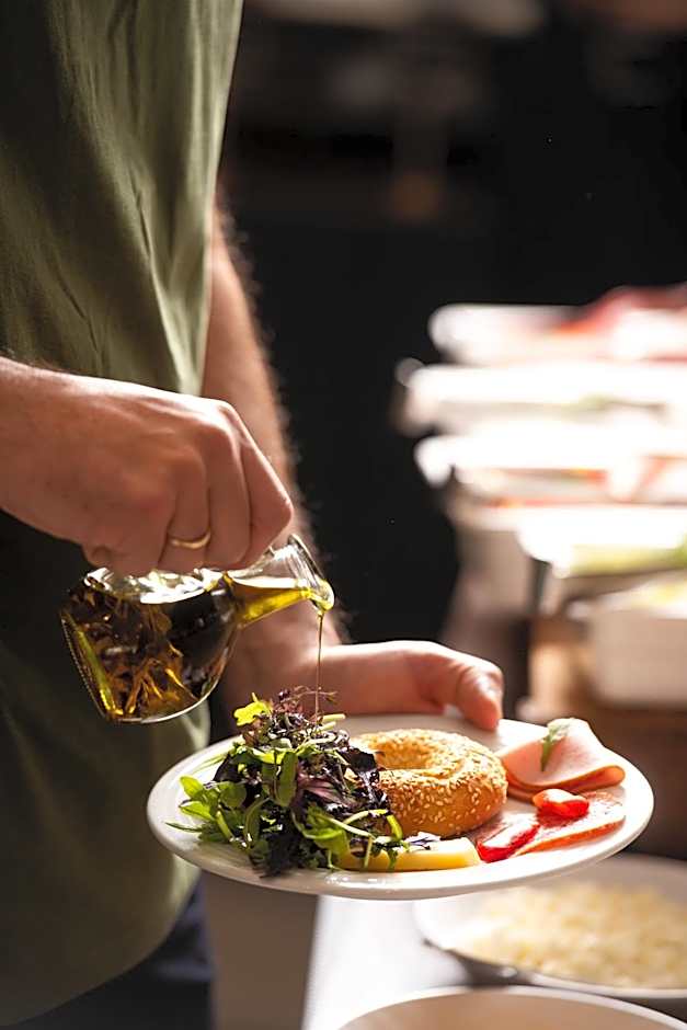 Athenian Riviera Hotel& Suites