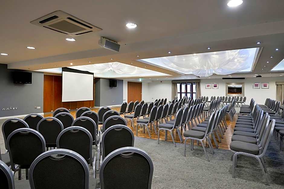 Holiday Inn - Manchester - Oldham By IHG