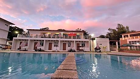 D'Jewel Jade Resort