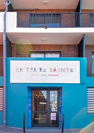 HÔTEL LE TERRE SAINTE