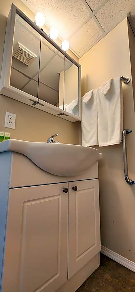 The Medicine Hat Villa