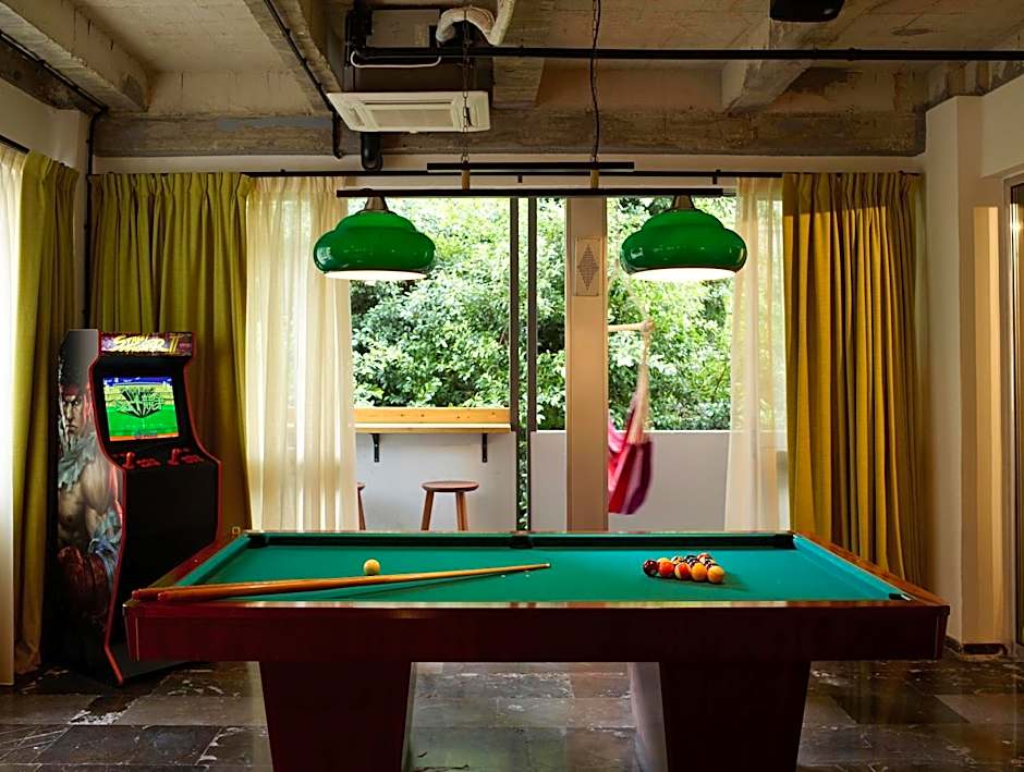 DAVE Red Athens - Son of a Brown