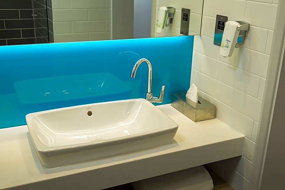 Holiday Inn Express St. Albans - M25 Jct.22 By IHG