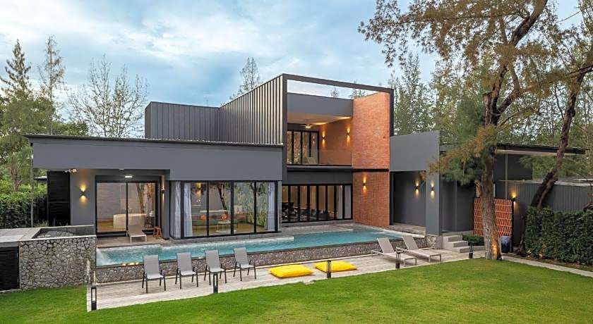Emmarin Villa
