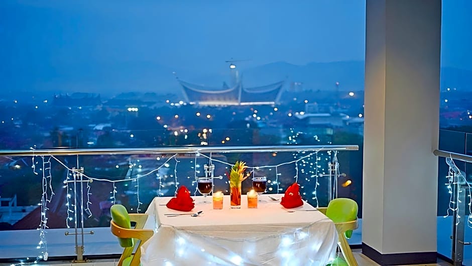 Whiz Prime Hotel Khatib Sulaiman Padang