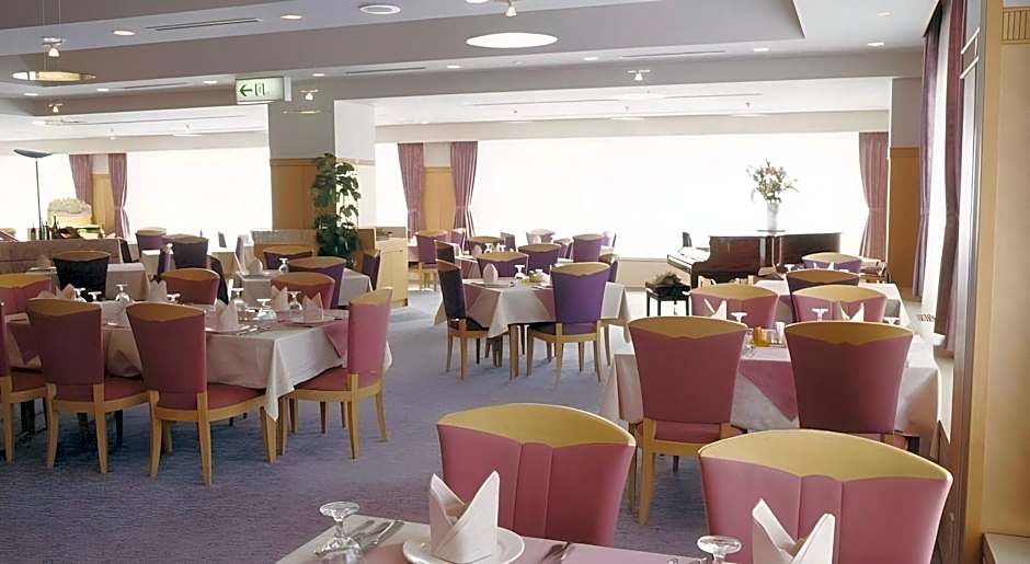 Hakuba Alps Hotel