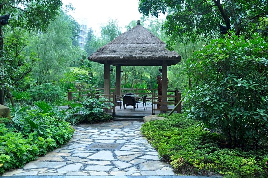 Ramada Plaza by Wyndham Chongqing West