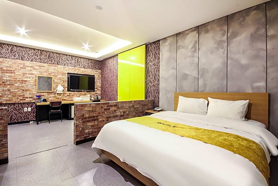 Jeonju Sinsigaji Hotel Pop