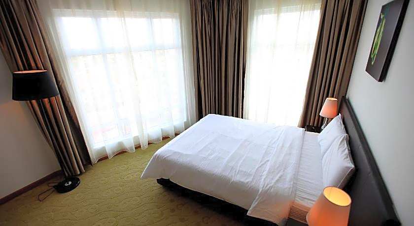 Merdeka Suites Hotel